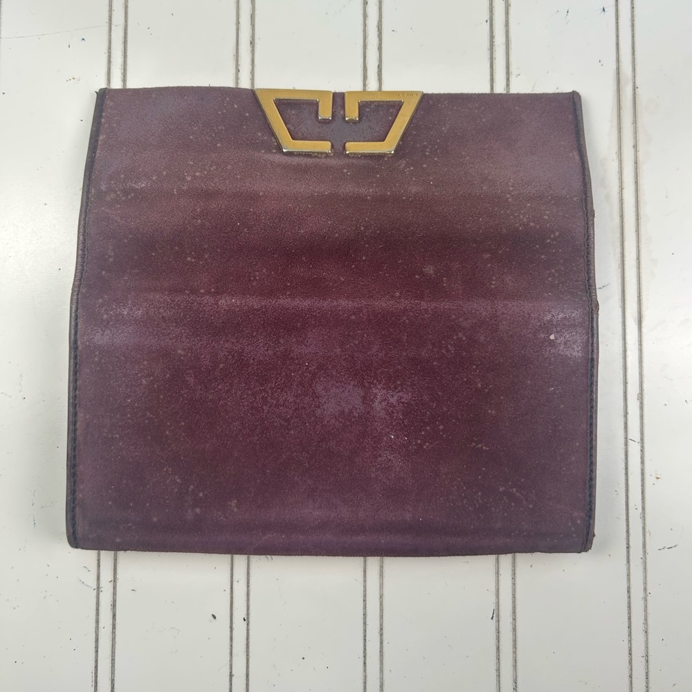 Women's Gucci Burgundy Red Suede Wallet with Gold Hardware - Picture 9 of 10